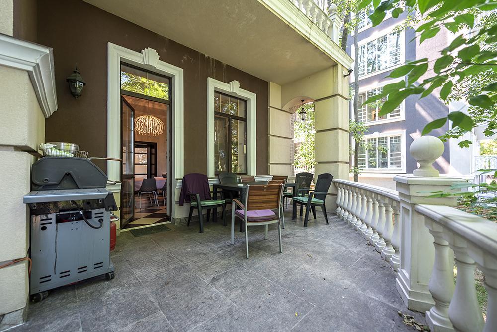 Whippet House Hotel Kiev Bagian luar foto