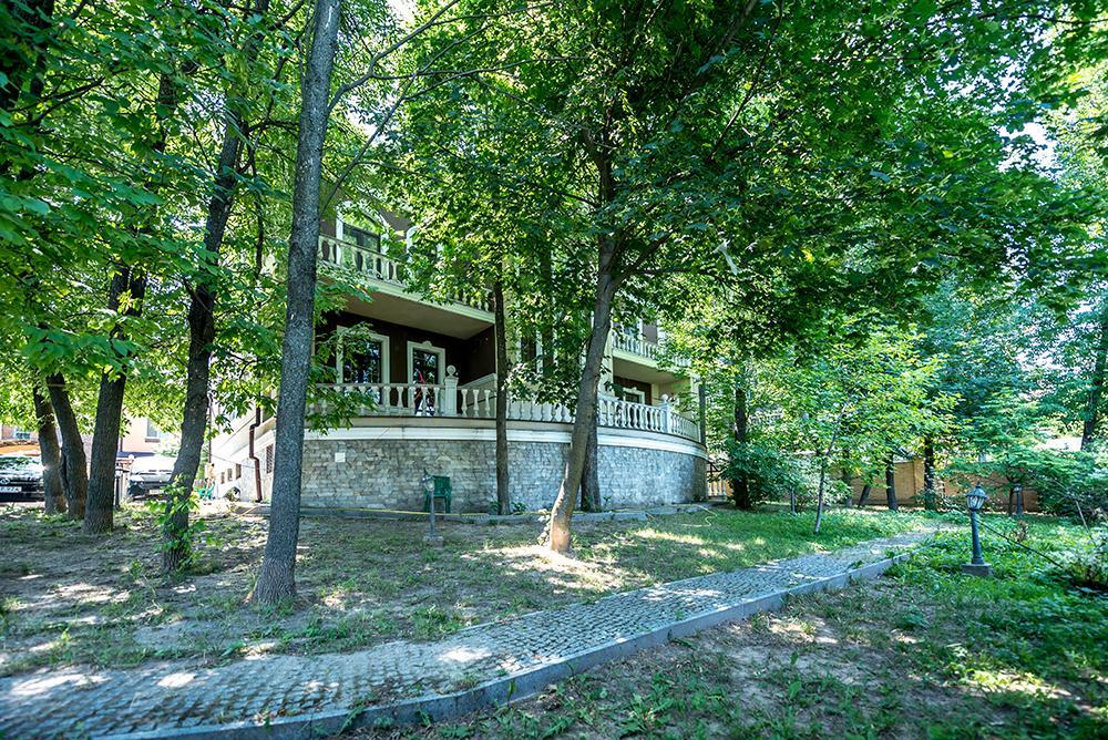 Whippet House Hotel Kiev Bagian luar foto