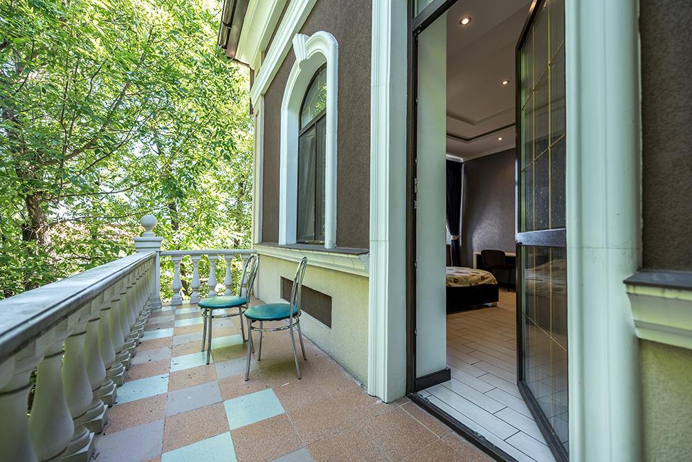 Whippet House Hotel Kiev Bagian luar foto